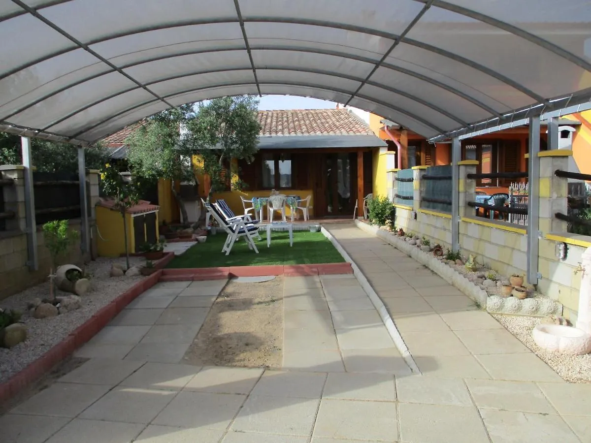 Solemare Sud Sardegna Vila SantʼAnna Arresi Casa de Férias