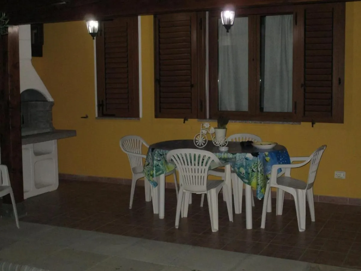 Solemare Sud Sardegna Vila SantʼAnna Arresi Casa de Férias